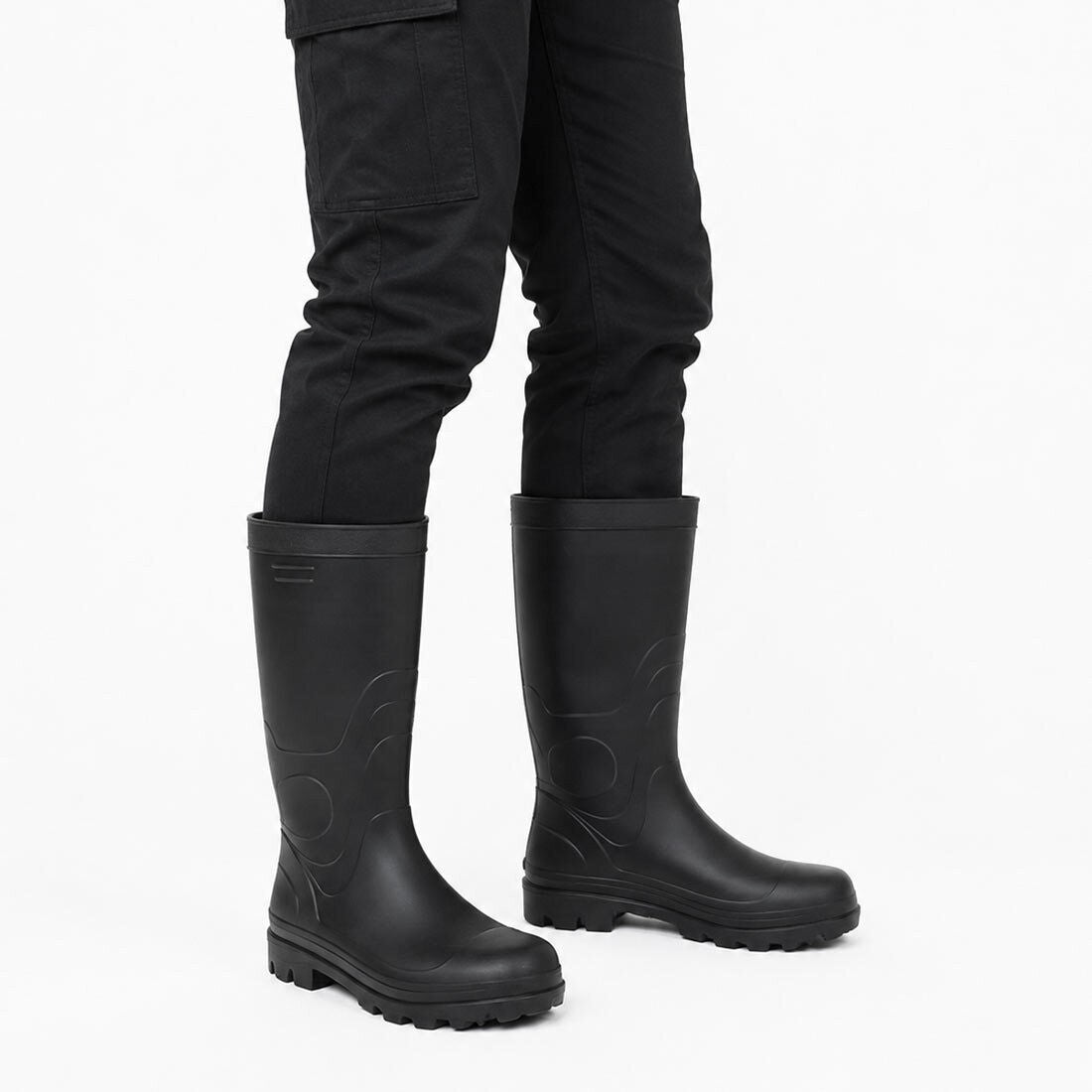 Bota Pvc Negra con Punta Y Plantilla